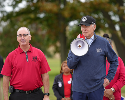 Political Rivals Biden, Trump Enter Into UAW Strike Discussion ...